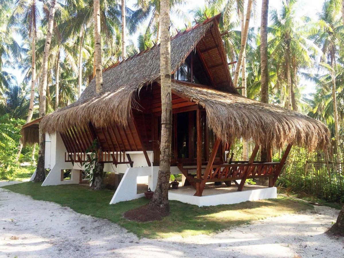 Harana Surf Resort General Luna  Esterno foto