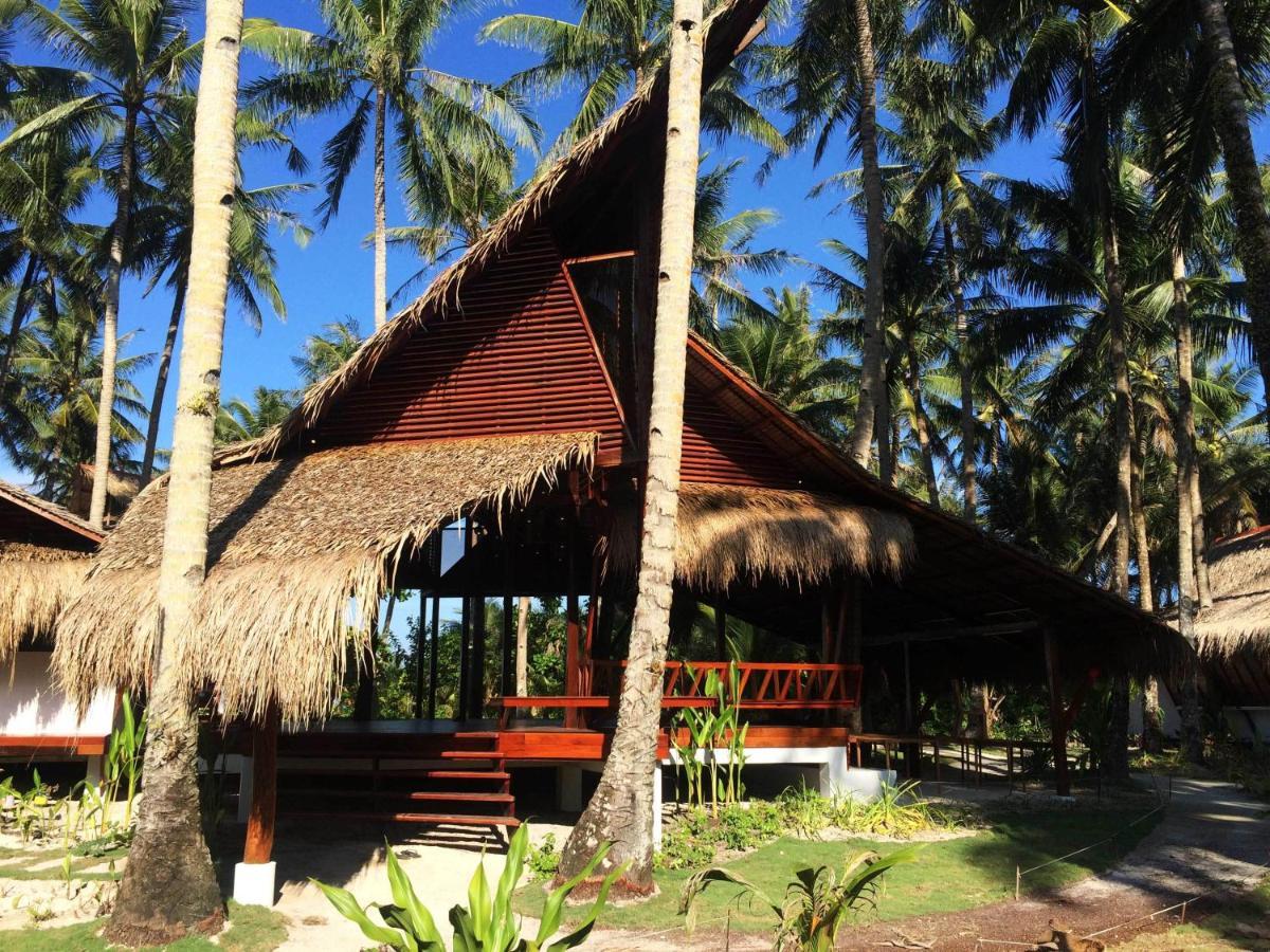 Harana Surf Resort General Luna  Esterno foto